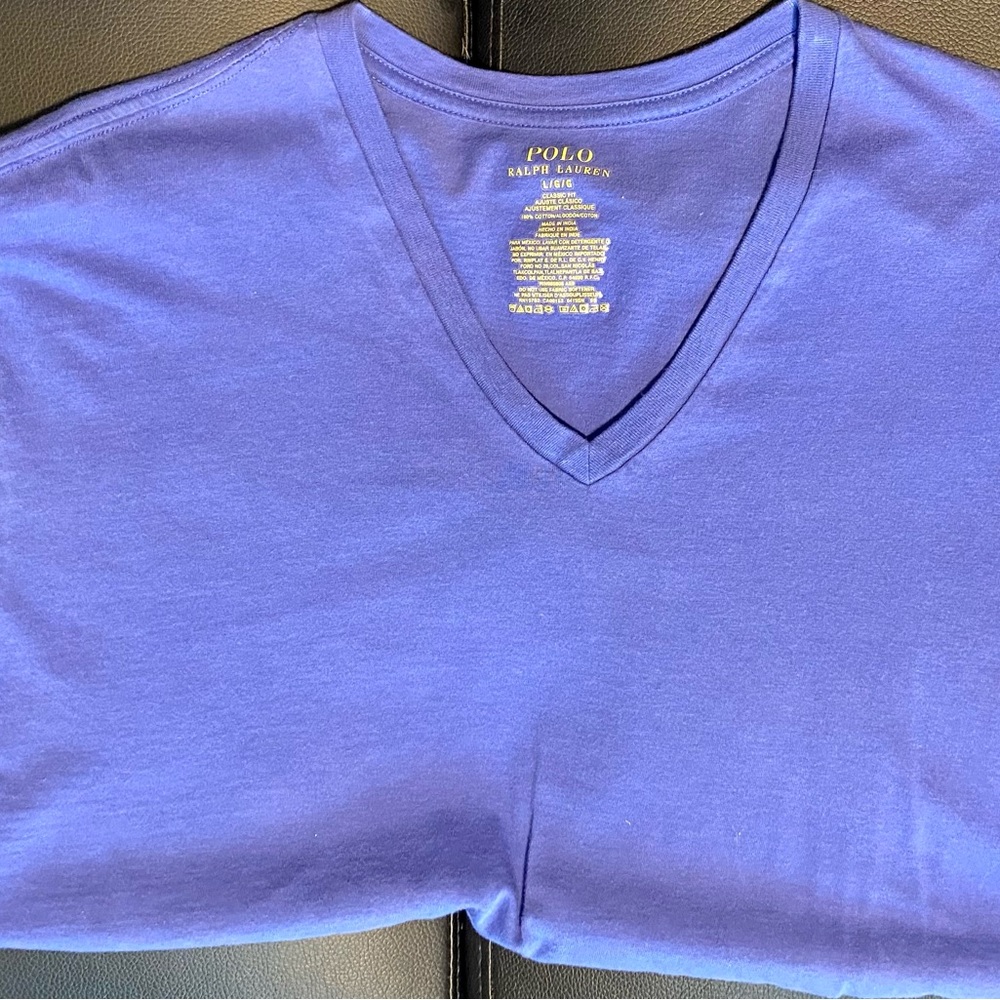 Barely worn/Like New Men’s Polo V-Neck T-Shirt